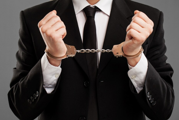 How to Become a Criminal Lawyer 